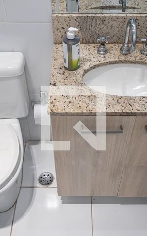 Apartamento para alugar com 97m², 2 quartos e 2 vagasBanheiro