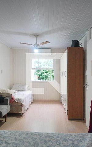 Casa à venda com 140m², 2 quartos e 2 vagasQuarto 1
