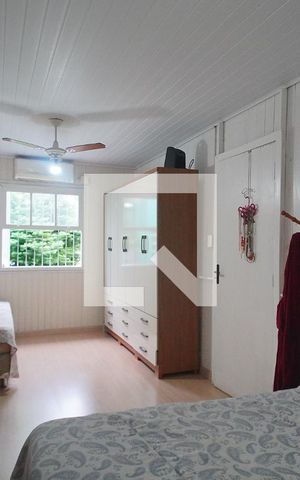 Casa à venda com 140m², 2 quartos e 2 vagasQuarto 1