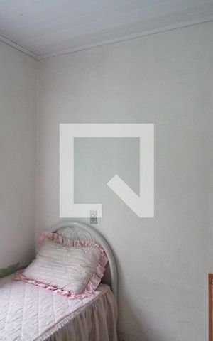 Casa à venda com 140m², 2 quartos e 2 vagasQuarto 2
