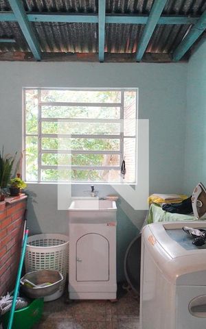 Casa à venda com 140m², 2 quartos e 2 vagasÁrea de Serviço