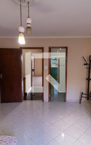 Casa à venda com 132m², 2 quartos e 2 vagas Casa à venda com 132m², 2 quartos e 2 vagasSuíte 2