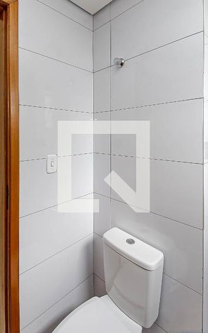 Apartamento para alugar com 45m², 2 quartos e sem vaga Apartamento para alugar com 45m², 2 quartos e sem vagaBanheiro