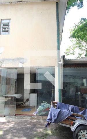 Casa à venda com 1330m², 3 quartos e 8 vagasGaragem
