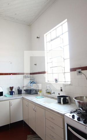 Casa à venda com 1330m², 3 quartos e 8 vagasCozinha