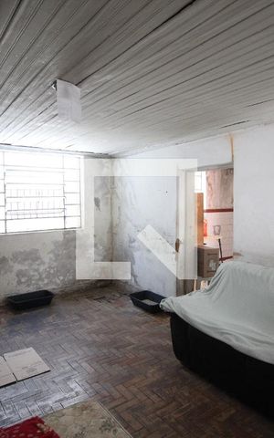 Casa à venda com 1330m², 3 quartos e 8 vagasPorão