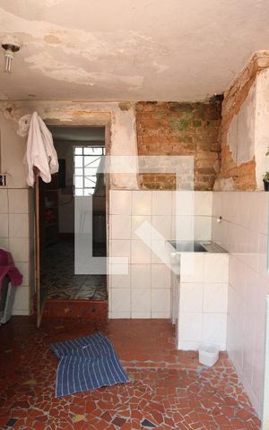 Casa à venda com 1330m², 3 quartos e 8 vagasÁrea de Serviço
