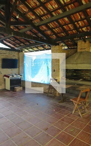 Casa à venda com 1330m², 3 quartos e 8 vagasÁrea externa