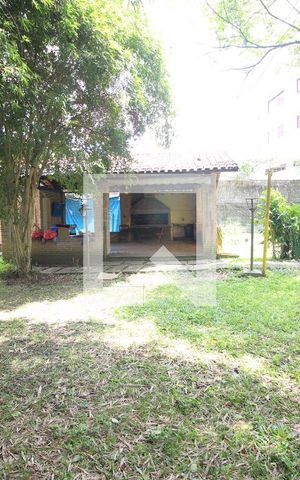 Casa à venda com 1330m², 3 quartos e 8 vagasÁrea externa