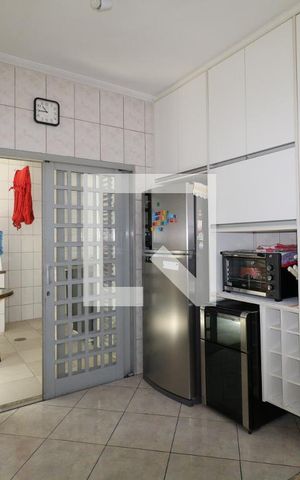 Casa à venda com 150m², 3 quartos e 2 vagasCozinha
