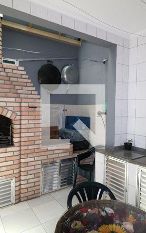 Casa à venda com 150m², 3 quartos e 2 vagasÁrea de Serviço Gourmet