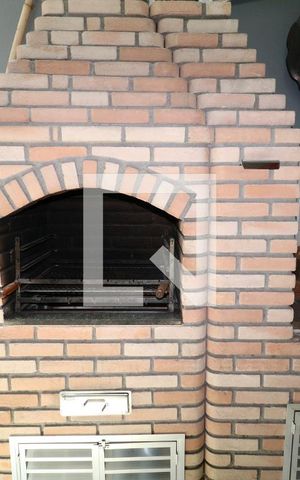 Casa à venda com 150m², 3 quartos e 2 vagasChurrasqueira