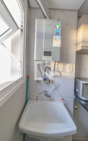 Apartamento à venda com 72m², 2 quartos e 1 vagaCozinha e Área de Serviço