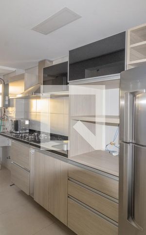 Apartamento à venda com 72m², 2 quartos e 1 vagaCozinha e Área de Serviço