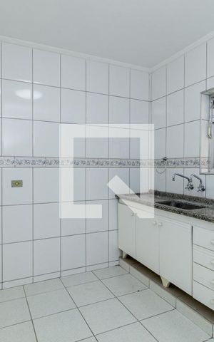 Casa à venda com 200m², 4 quartos e 3 vagas Casa à venda com 200m², 4 quartos e 3 vagasCozinha - Casa 2