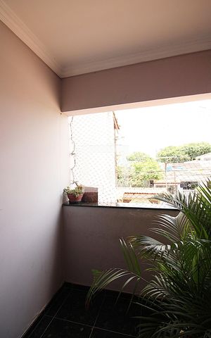 Casa à venda com 256m², 4 quartos e 3 vagasSacada 
