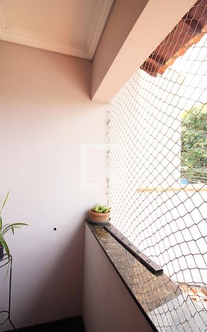 Casa à venda com 256m², 4 quartos e 3 vagasSacada 