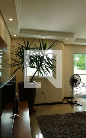 Casa à venda com 350m², 3 quartos e 8 vagasSala