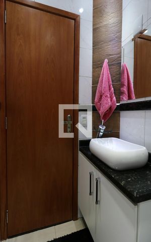 Casa à venda com 350m², 3 quartos e 8 vagasLavabo 1
