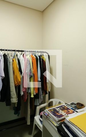 Casa à venda com 350m², 3 quartos e 8 vagasCloset da Suíte