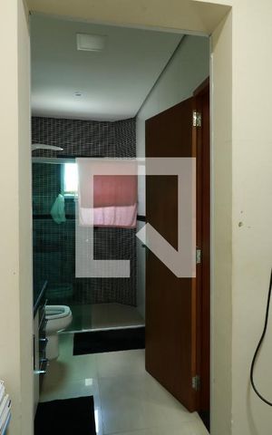 Casa à venda com 350m², 3 quartos e 8 vagasCloset da Suíte
