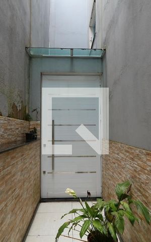 Casa à venda com 350m², 3 quartos e 8 vagasÁrea de Serviço