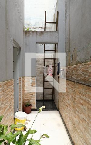Casa à venda com 350m², 3 quartos e 8 vagasÁrea de Serviço
