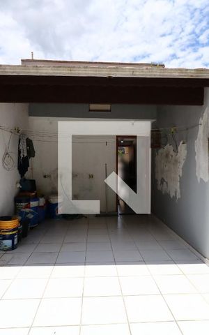 Casa à venda com 350m², 3 quartos e 8 vagasÁrea Comum