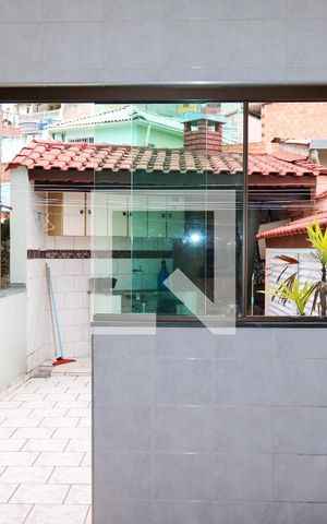Casa à venda com 290m², 3 quartos e 2 vagas Casa à venda com 290m², 3 quartos e 2 vagasÁrea de Serviço