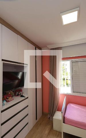 Casa à venda com 220m², 4 quartos e 4 vagas Casa à venda com 220m², 4 quartos e 4 vagasSuíte 3