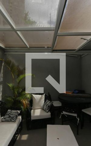 Casa à venda com 220m², 4 quartos e 4 vagas Casa à venda com 220m², 4 quartos e 4 vagasÁrea gourmet