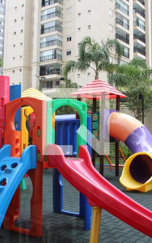 Apartamento à venda com 83m², 2 quartos e 1 vagaPlayground