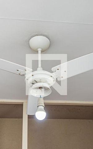 Casa à venda com 130m², 3 quartos e 2 vagas Casa à venda com 130m², 3 quartos e 2 vagasQuarto 2