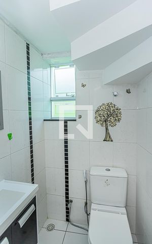 Casa à venda com 130m², 3 quartos e 2 vagas Casa à venda com 130m², 3 quartos e 2 vagasLavabo