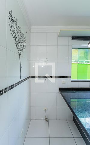Casa à venda com 130m², 3 quartos e 2 vagas Casa à venda com 130m², 3 quartos e 2 vagasCozinha