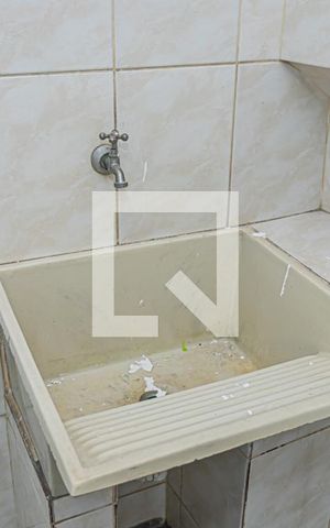 Casa à venda com 130m², 3 quartos e 2 vagas Casa à venda com 130m², 3 quartos e 2 vagasÁrea de serviço e churrasqueira