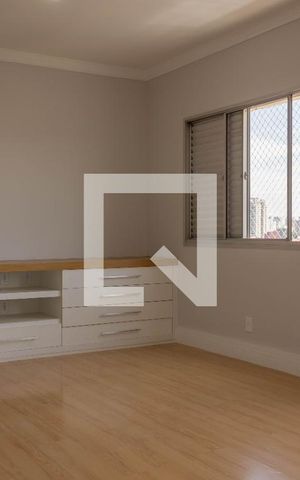 Apartamento para alugar com 108m², 2 quartos e 1 vaga Apartamento para alugar com 108m², 2 quartos e 1 vagaSala