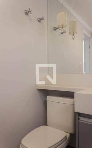 Apartamento para alugar com 108m², 2 quartos e 1 vaga Apartamento para alugar com 108m², 2 quartos e 1 vagaBanheiro