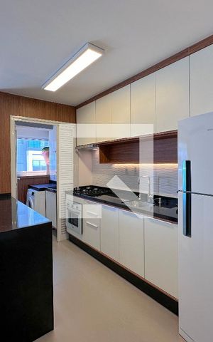 Apartamento à venda com 69m², 2 quartos e 1 vagaCozinha