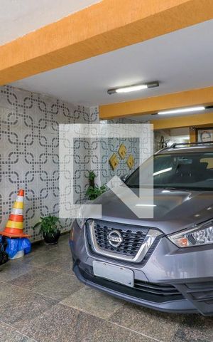 Casa à venda com 240m², 2 quartos e 2 vagasGaragem