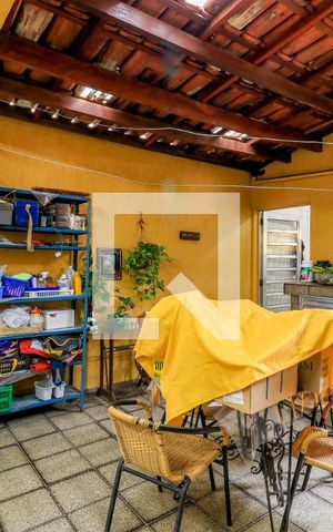 Casa à venda com 240m², 2 quartos e 2 vagasÁrea de Serviço/Churrasqueira