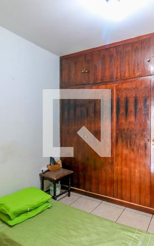 Casa à venda com 240m², 2 quartos e 2 vagasSuíte 1