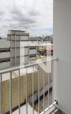 Apartamento para alugar com 34m², 1 quarto e sem vaga Apartamento para alugar com 34m², 1 quarto e sem vagaVaranda