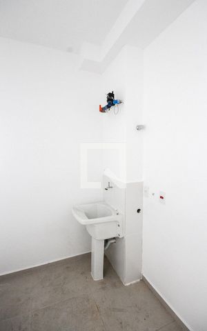 Apartamento para alugar com 34m², 1 quarto e sem vaga Apartamento para alugar com 34m², 1 quarto e sem vagaÁrea de Serviço