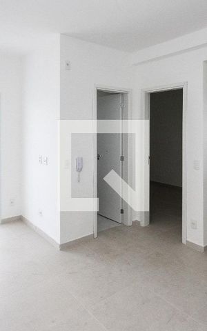 Apartamento para alugar com 34m², 1 quarto e sem vaga Apartamento para alugar com 34m², 1 quarto e sem vagaSala