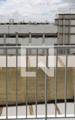 Apartamento para alugar com 34m², 1 quarto e sem vaga Apartamento para alugar com 34m², 1 quarto e sem vagaVaranda