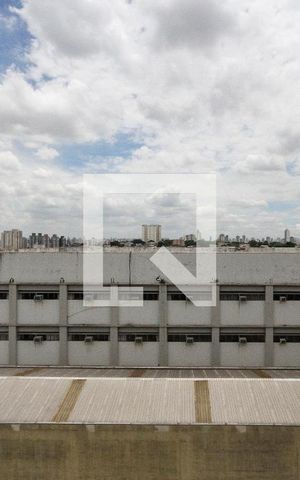 Apartamento para alugar com 34m², 1 quarto e sem vaga Apartamento para alugar com 34m², 1 quarto e sem vagaVaranda