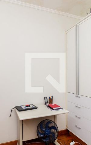 Casa à venda com 268m², 3 quartos e 4 vagasQuarto 2