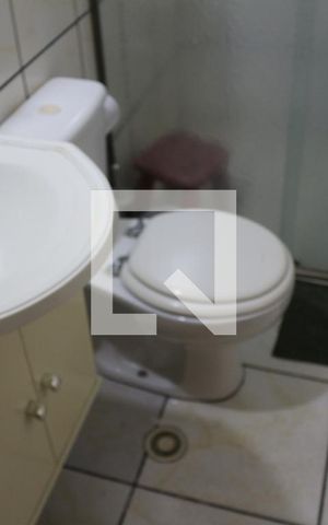 Casa à venda com 140m², 3 quartos e 2 vagasBanheiro 1