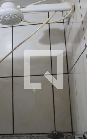Casa à venda com 140m², 3 quartos e 2 vagasBanheiro 1